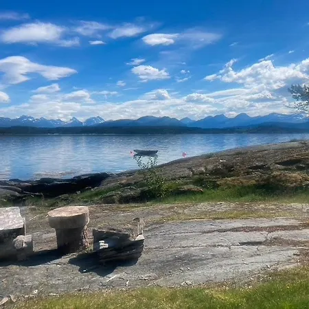 Architect-designed With View In Molde Hébergement de vacances Rovik