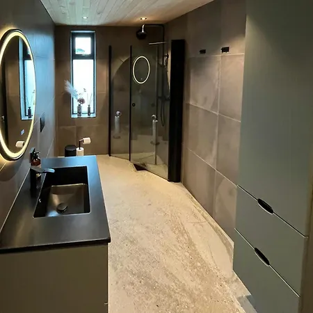 Architect-designed With View In Molde Hébergement de vacances *
