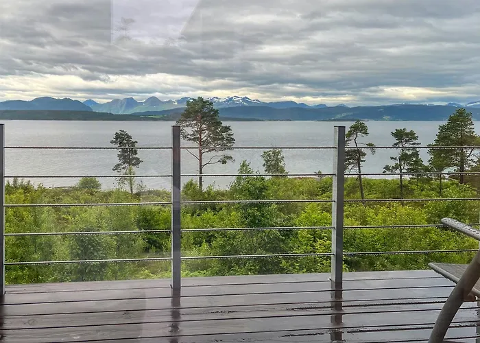 Architect-designed With View In Molde Сasa de vacaciones Rovik
